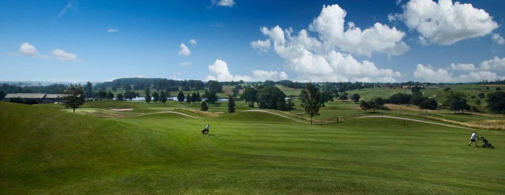 The Warwickshire Hotel And Country Club Leek Wootton Екстериор снимка